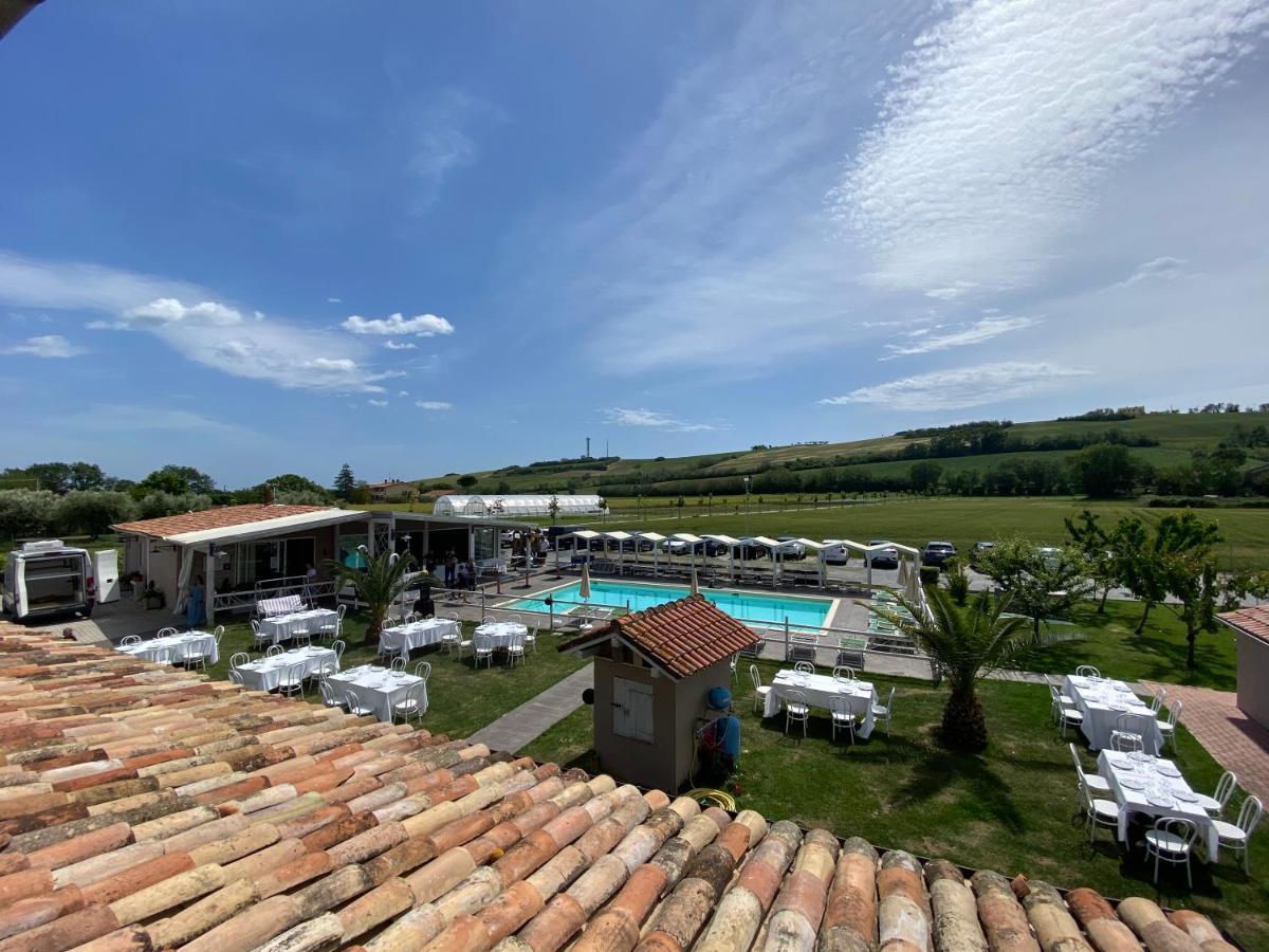 Quattro Stagioni Hotel Fano Exterior photo