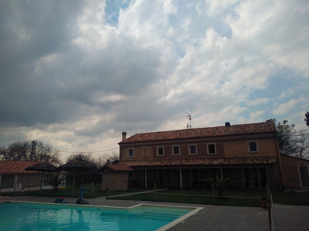 Quattro Stagioni Hotel Fano Exterior photo