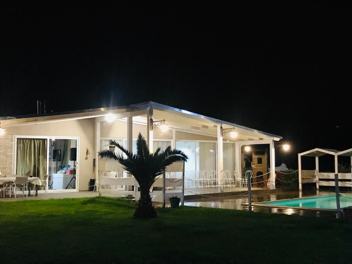 Quattro Stagioni Hotel Fano Exterior photo