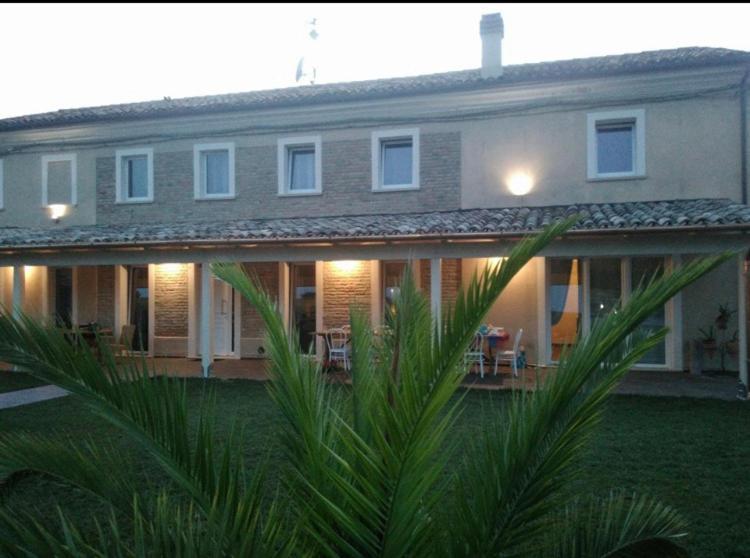 Quattro Stagioni Hotel Fano Exterior photo